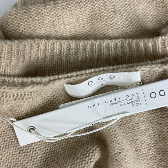 One Grey Day Talia Cashmere Tank Top NWT - Picture 10 of 11